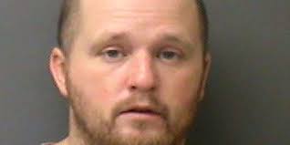 Felon held in probe of burglaries