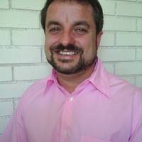 PDF) el espiritu liberal y el ocaso de la equiparación en Las Mascaras del  héroe