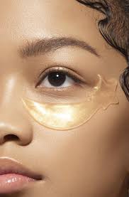 Maske If You Can Read This You Re Too Close Knc Star Eye Mask Knc Beauty Skin Dryness Best Face Products Oily Skin