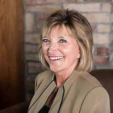 Laura Dakhil Monahan