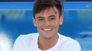 Tom Daley and Dan Goodfellow win diving gold at Commonwealth Games in  synchronised 10m event