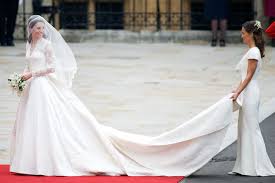 Herzogin Catherine Ihr Zweites Brautkleid Sieht Aus Wie Das Von Meghan Markle Gala De