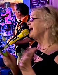 I'm a bit wee a bit way hey..... Don't leave me the keys!!!!