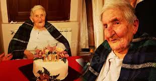 Teggiano, compleanno centenario per nonna Filomena Di Lucia