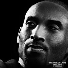Black And White Picture Of Kobe Bryant Kobe Bryant Dramatic Black White Photo Effect Black White Photoeffect Black White Photos Photo Effects Black And White