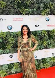 Simone kienast zu gast bei selma üsük in hallo hessen am 30.07.2014. Selma Usuk Deutscher Filmpreis 2019 Schones Wochenende Wunsche Ich Euch Liebe Grusse Aus Berlin Facebook