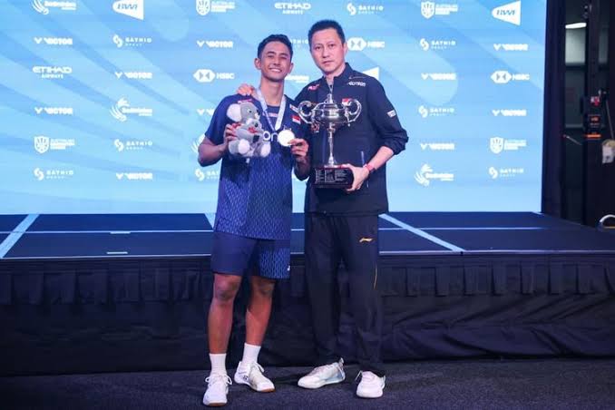 Alwi Farhan Ditargetkan Tembus BWF World Tour Finals 2026 - Bolasport.com
