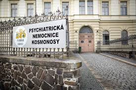 The town is known for its psychiatric hospital. Fotogalerie Psychiatricka Nemocnice Kosmonosy Vitalia Cz