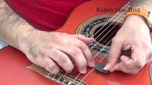 How Paco De Lucia Sanded His Fingernails Left Hand Proper Length Rube Flamenco Guitar Paco De Lucia