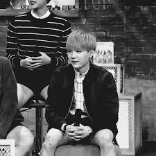 Bts Reaction To You Getting In An Argument Or Maybe Even A Fight Because The Other Girl Was Messing With You And Trying To Min Yoongi Bts Girl Humor Bts Suga