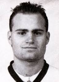 Player photos for the 1994-95 Chicago Cheetahs at hockeydb.com