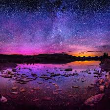 Auroraborealis Colorado Watch Out For Auroras If You Live In Northern Europe Or America Tonight Solarflare Is Hitting Us Aurora Borealis Northern Lights Nature Photos Mystical Places