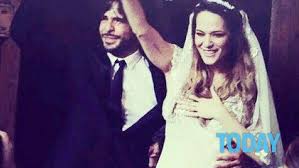 Pochi mesi dopo il primo incontro bocci e la chiatti si erano sposati e un anno dopo l'attrice aveva dato alla luce enea. Marco Bocci E Laura Chiatti Si Sono Sposati Le Foto Del Matrimonio