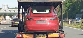 The First Rhd Tesla Model 3s Have Arrived In The Uk Deliveries Start Next Week Tesla Tesla Model Tesla Model 3s