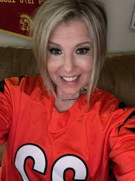 ITS GAME DAY. This is for Ryan but lord this is harder then I thought.  🤣🤣😁😁 I will be watching my Steelers from my seat