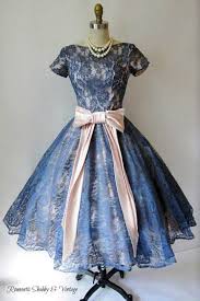 Black And Blue Dress Illusion Original Picture Want Love Need All Three Of These Awesomely Pretty 1950s Sundresses Especially If I Could Find Them At Their Original Price Summer Sundress Vintage Dres Vestidos Moda Estilo Vestidos De Encaje
