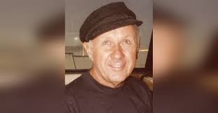 Robert Greb's Instagram, Twitter & Facebook