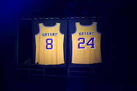 Kobe bryant basketball jerseys, tees, and more are at the official online store of the nba. Kobe Bryant Death Pictures Show Fans In Mourning