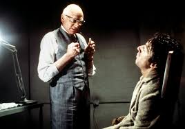 Directed by john schlesinger.written by william goldman, based on his novel of the same name. One From The Vault Marathon Man High Def Digest The Bonus View