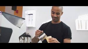 Sergey Stepanchuk рассказал о своей поездке на World Barista Championship в  Сеул, подробности о кофе, с которым выступал, а также об армии, о том, кем  бы...