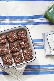 Easy Baking Recipes Anyone Can Make Easy Baking Easy Baking Recipes Brownies Recipe Easy