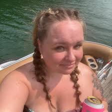 Who are good photographers in Gatlinburg or Pigeon Forge for family  pictures?