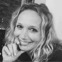 Antoinette Dekker's Instagram, Twitter & Facebook