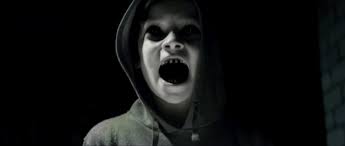 Sunday Shorts: The Artifice