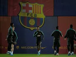 Més que un club we ❤️ #culers #forçabarça & #campnou get the new barça kit barca.link/opo830rl0r3. Primera Division News Corona Alarm Beim Fc Barcelona