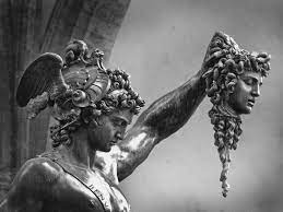 Perseo era figlio di zeus e danae , figlia di acrisio , re di argo. Perseo E Il Capo Della Medusa Mitologia Antica