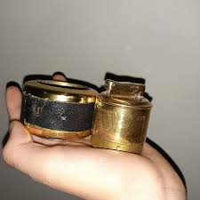 Ibelo Antika Deri Kaplama Masa Cakmagi Ilk Aldim Yazana 180tl Antika Istanbul Vintage Ibelo Antika Deri Kaplama Masa Cakmagi Ilk Flask Barware Instagood