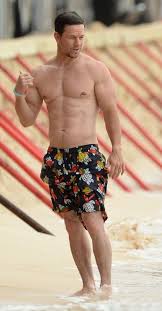 Shirtless Mark Wahlberg Beach Vacation In Barbados Mark Wahlberg Celebrities Male Celebrities