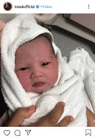 Selamat ulang tahun, anakku, di hari yang istimewa ini kamu sangat cantik sekali, dan penuh cinta, kami bangga selamat ulang tahun, putriku ,kamu telah menjadi gadis yang cantik, semoga kamu dapat mempertahankan karaktermu, perilakumu dan. Tomok Dapat Baby Girl Lubuk Maklumat Press