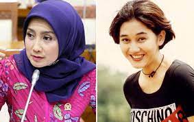 Kita di temani oleh bella seorang gadis cantik museum nike ardilla 2021 museum nike ardilla sekarang museum nike ardilla bandung. 24 Tahun Berlalu Desy Ratnasari Bongkar Derita Nike Ardilla Sebelum Tewas Kecelakaan