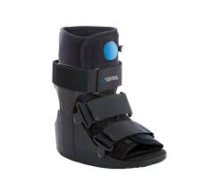 United Ortho Short Air Cam Walker Fracture Boot Medium Black