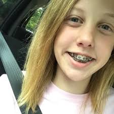 Abby Lambert (@Abbytheunicorn6)