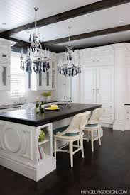 Clive Christian Luxury Kitchen I Love The Island And Cabinetry Luxury Kitchen Design Clive Christian Kitchens Luxury Kitchens
