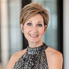 Deborah Pannell's Instagram, Twitter & Facebook