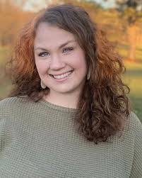 Casey Hubbell's Instagram, Twitter & Facebook