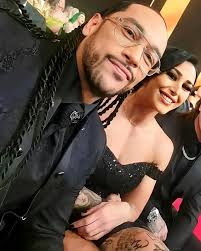 Liv Morgan reacts to this backstage picture of Rhea Ripley and Damon Priest  at Summerslam: “lol loser”