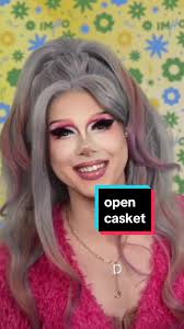 Darby Drag Queen Bar