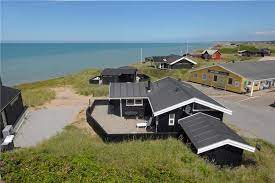 See traveler reviews, 8 candid photos, and great deals for haus am strand, ranked #19 of 28 hotels in norden and rated 5 of 5 at tripadvisor. Ferienhaus Danemark 50 M Strand Wahlen Sie Unter 3 289 Ferienhausern Feline Holidays