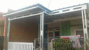 Dengan menggunakan kanopi pada rumah anda akan memperoleh banyak keuntungan seperti misalnya dari harganya yang lebih murah dibandingkan dengan penggunaan lain. Contoh Teras Baja Ringan