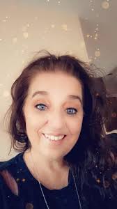 Hey guys!! I'm in a big contest this month and I need YOUR help! 🙌🏼💕 I  know you've been eyeballing my gut health drink 👀 — and guess what?! It's 