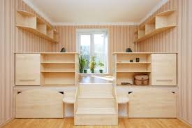 Zwei Ausziehbare Betten In Den Nischen Unter Dem Podium Kinderzimmer Ausziehbares Bett Schlafzimmer Diy Diy Deko Schlafzimmer