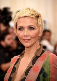 More Pics Of Maggie Gyllenhaal Pixie Short Hair Styles Celebrity Short Hair Hair Styles