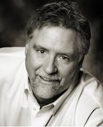 Meet the photographers of FOG Fine Art. Talented and artistic, each of our  artists have unique styles and points-of-view. Artistic themes and  creations vary not only from subject and content, but to