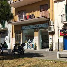 In piccola palazzina d'epoca appartamento al piano rialzato, composto da ingresso, cucina/soggiorno ambiente unico, camera da letto, servizio e piccolo ripostiglio. Farmacia Sant Anna Reggio Di Calabria