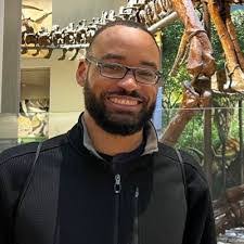 Kyle Avery's Instagram, Twitter & Facebook