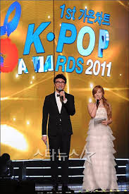 Mc Taeyeon 1st Gaon Chart K Pop Awards S Neism Photo